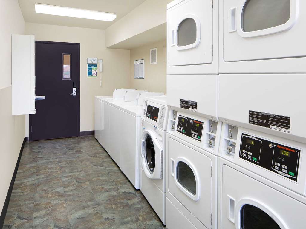 Woodspring Suites Fort Worth Fossil Creek المرافق الصورة